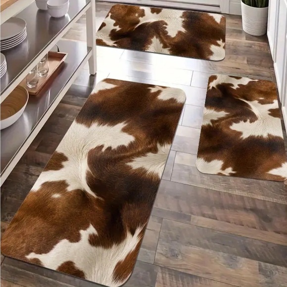 Rustic Cowhide Pattern Kitchen Rug Set - Picture 2 of 3